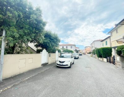 Gigi Apartment in Cecina