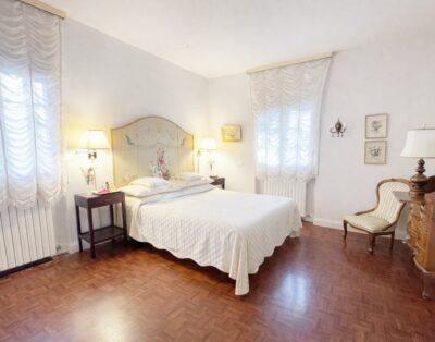 Villa Wanda in Tuscany by Zoom In Earth