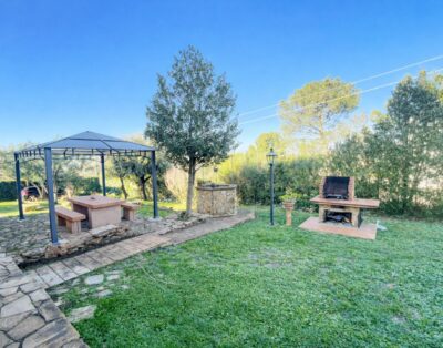 Villa Wanda in Tuscany by Zoom In Earth