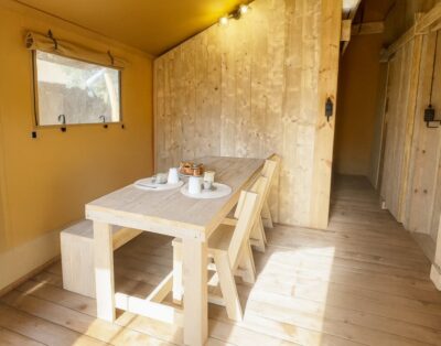 Glamping Tent for 5 People in Tuscany with Private Hot Tub