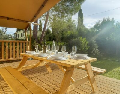 Glamping Tent for 5 People in Tuscany with Private Hot Tub