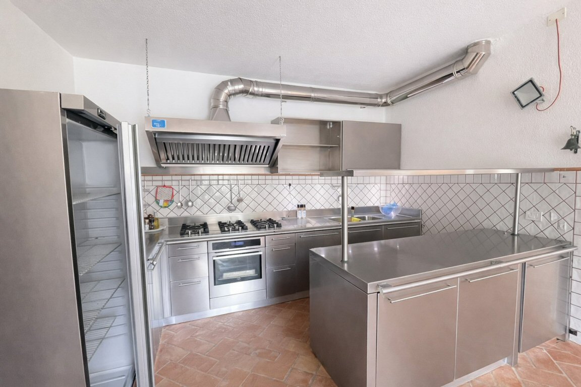 Villa Giusteschina by Zoom In Earth